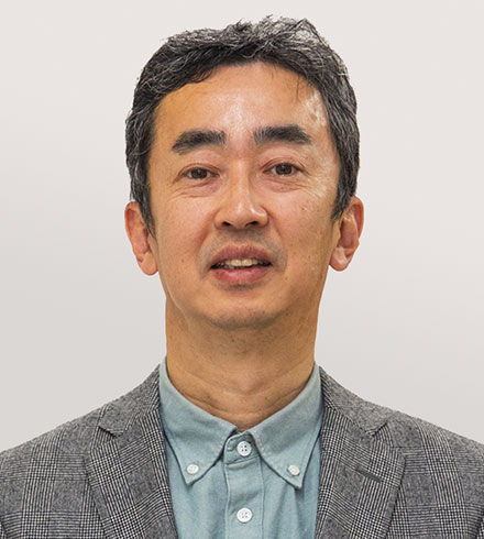 城山 優治